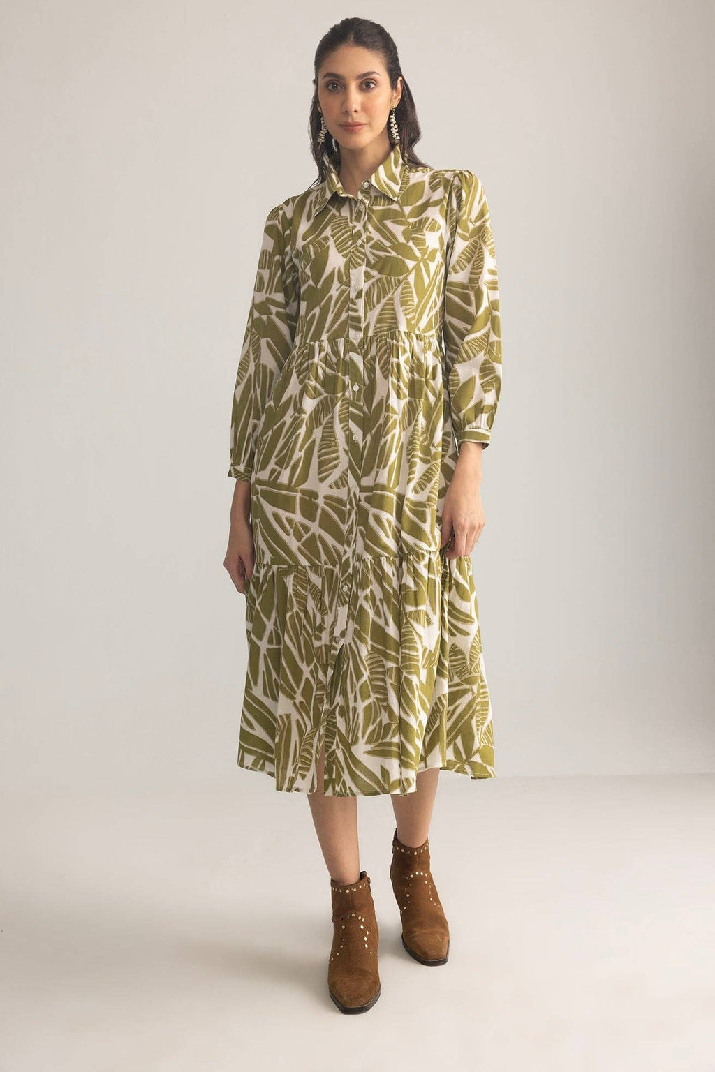 Olivia’s Palm Midi Dress in Olive Green