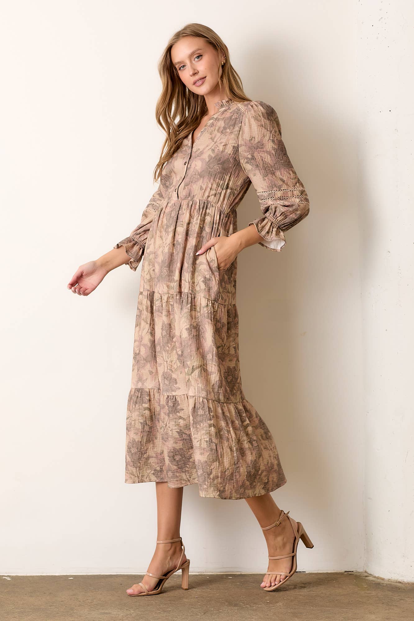 PRINTED TIERED LONG SLEEVE MAXI DRESS
